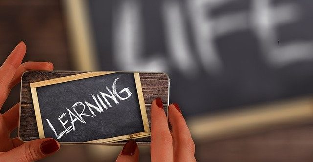 Live Learn Board Teaching Art - geralt / Pixabay