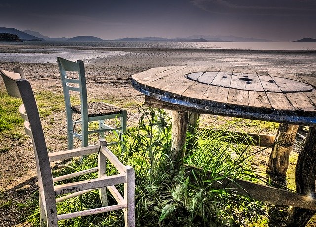 Loneliness Lonely Table Sea Water - Atlantios / Pixabay