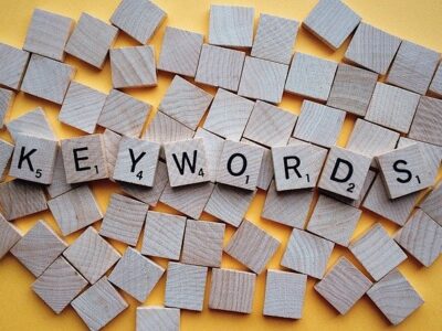Keywords Letters Scrabble Word  - Wokandapix / Pixabay